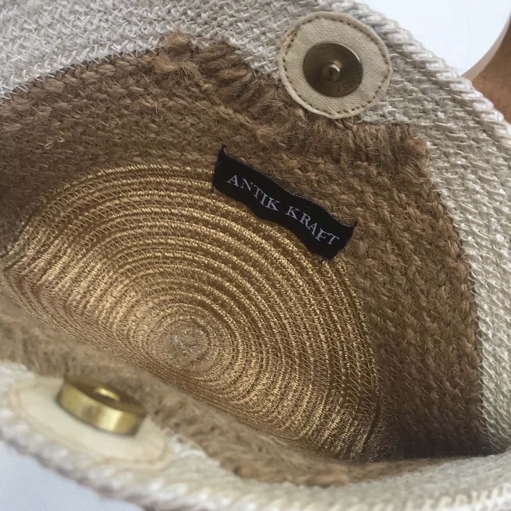 Natural Boho Crossbody Half Moon Taco Shaped Bag Summer Fun Bag - Picture 7 of 14